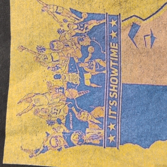 SALE! RARE!! LeBron James King James LA Lakers "It's Show Time" Shirt XL (X-60) - Picture 3 of 8